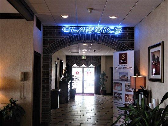 Classics Bar & Grill